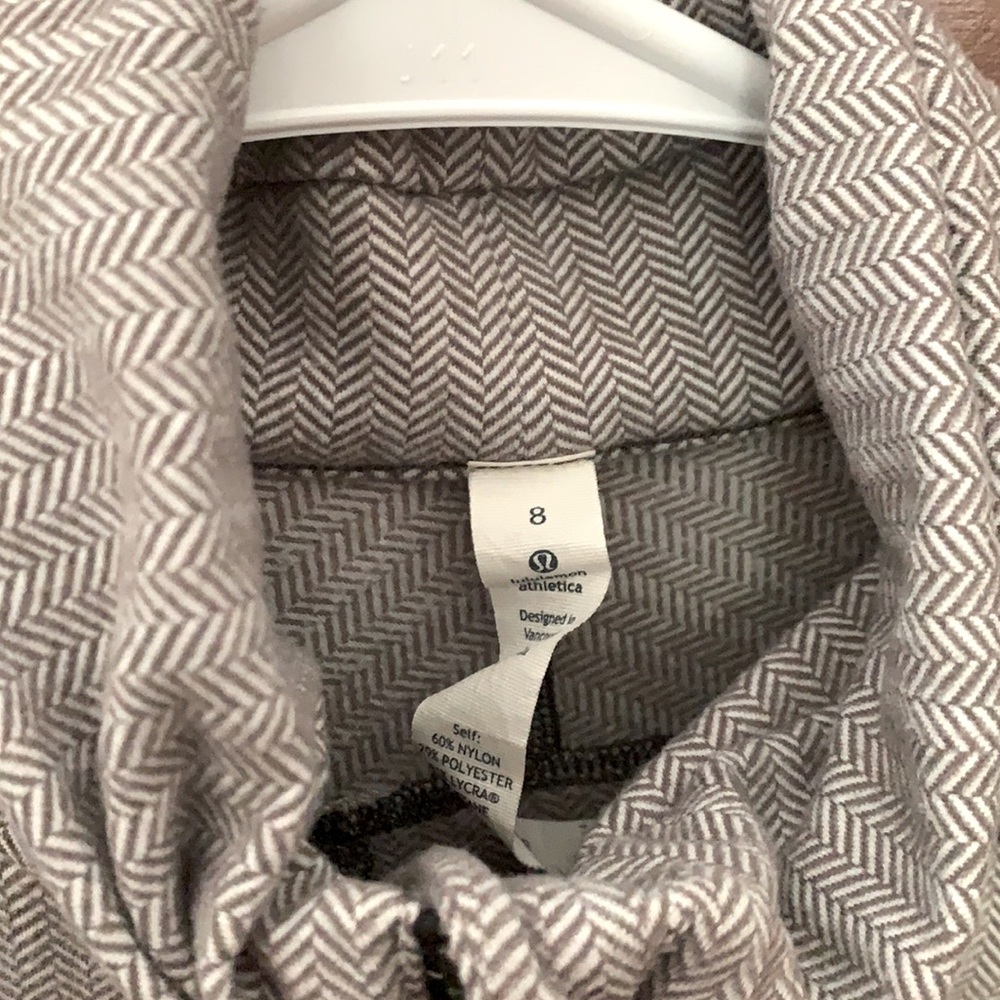 Vintage Lululemon Detailed Jacket - Picture 4 of 5
